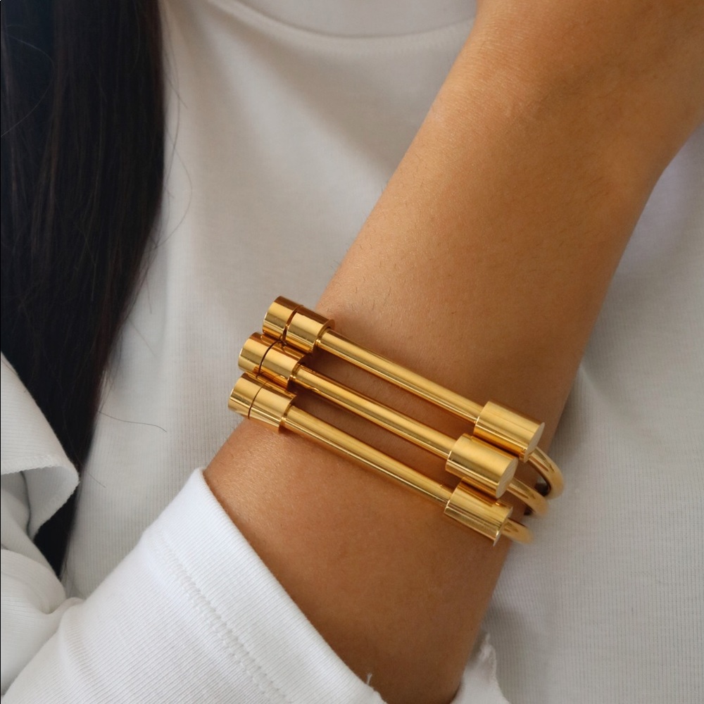 Gold plated shackle cuff